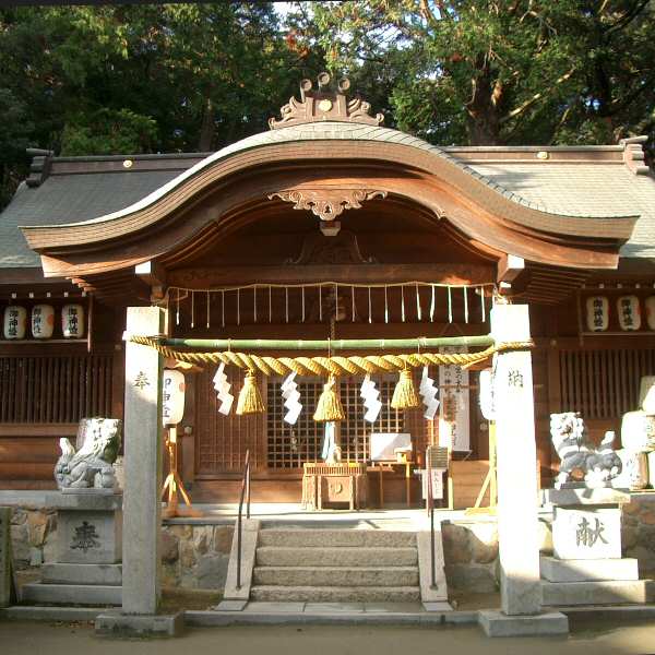 Shimenawa at a shrine
