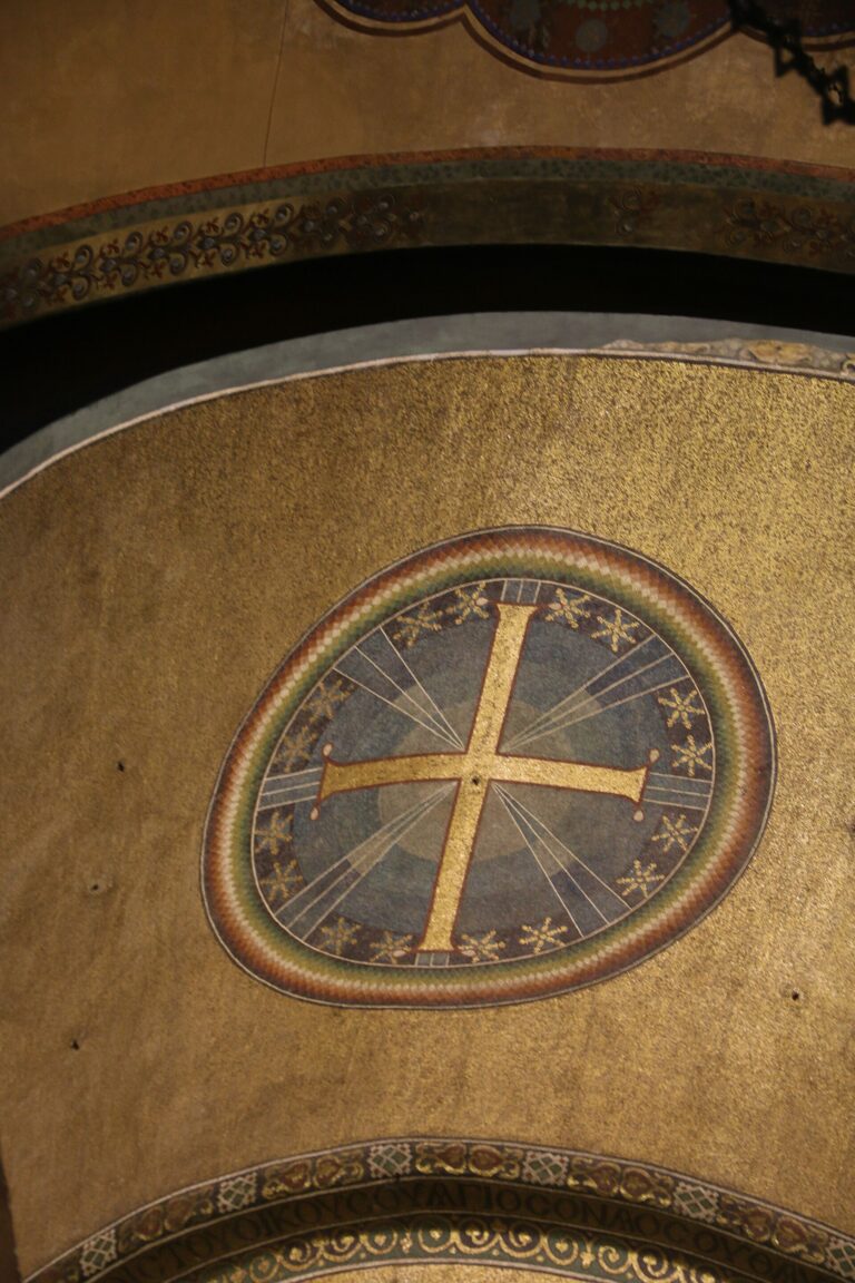 Cross mosaic in the apse of Agia Sophia, Thessaloniki