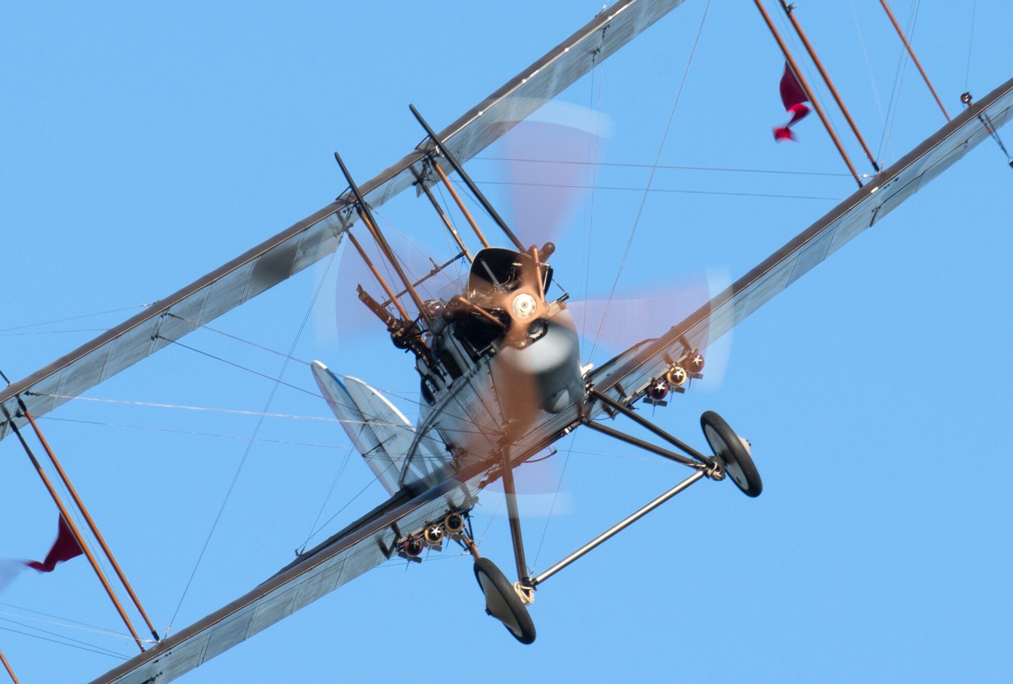 Royal Aircraft Factory B.E.2 - Une autre vue du Royal Aircraft Factory Be 2F (R) F-AZNN à la Ferté-Alais ( Photo © Frédérick Vandentorren pour LEB )