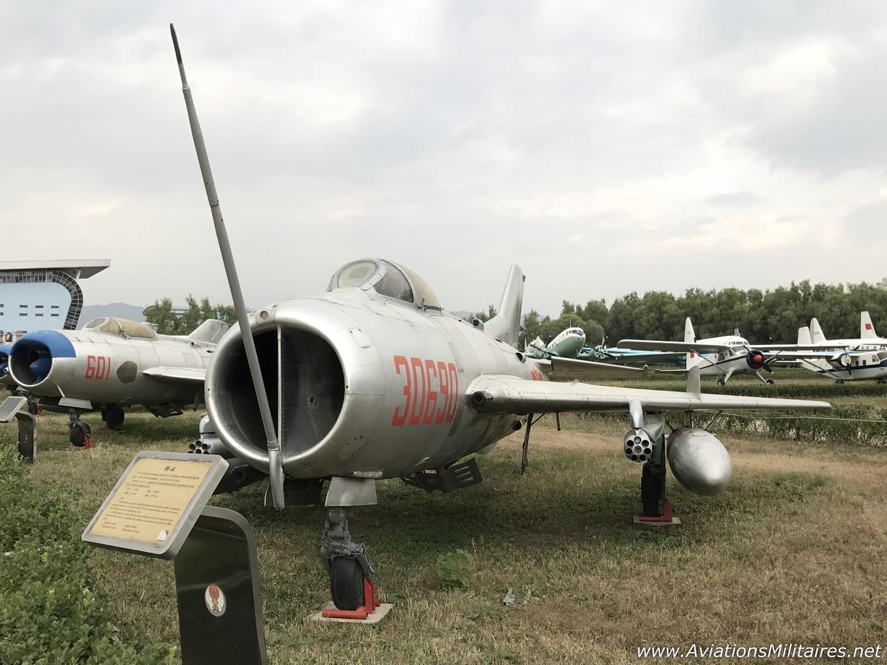 Shenyang J-6 - Shenyang J-6