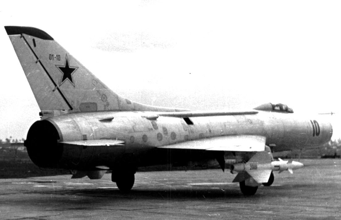 Sukhoi Su-11 - Sukhoi Su-11 Fishpot-C: Soviet Fighter Interceptor