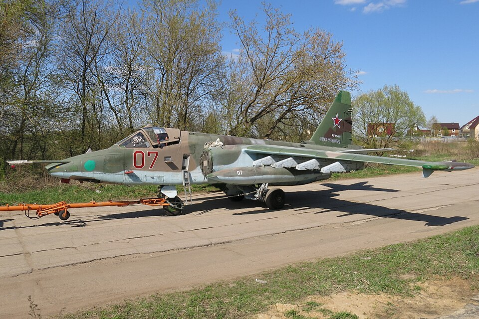 Sukhoi Su-25 - Sukhoi Su-25 red 07 RF-95480 Kubinka 2015