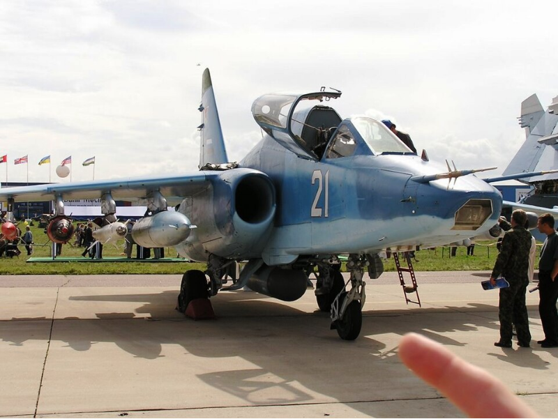 Sukhoi Su-25 - Sukhoi Su-25, MAKS 2003