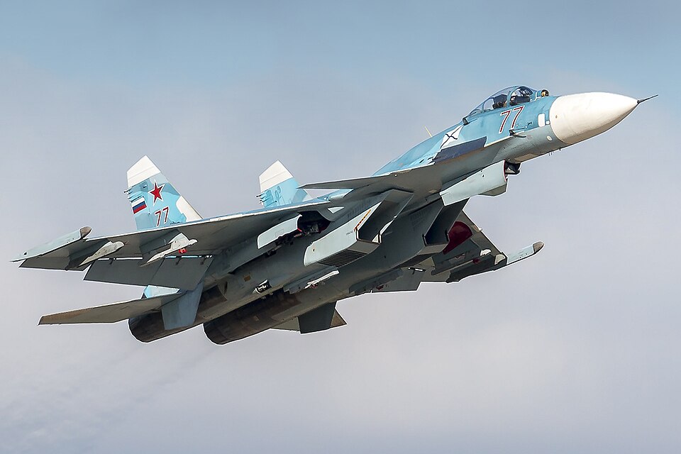 Sukhoi Su-33 - Sukhoi Su-33 77 RED (30268117476)