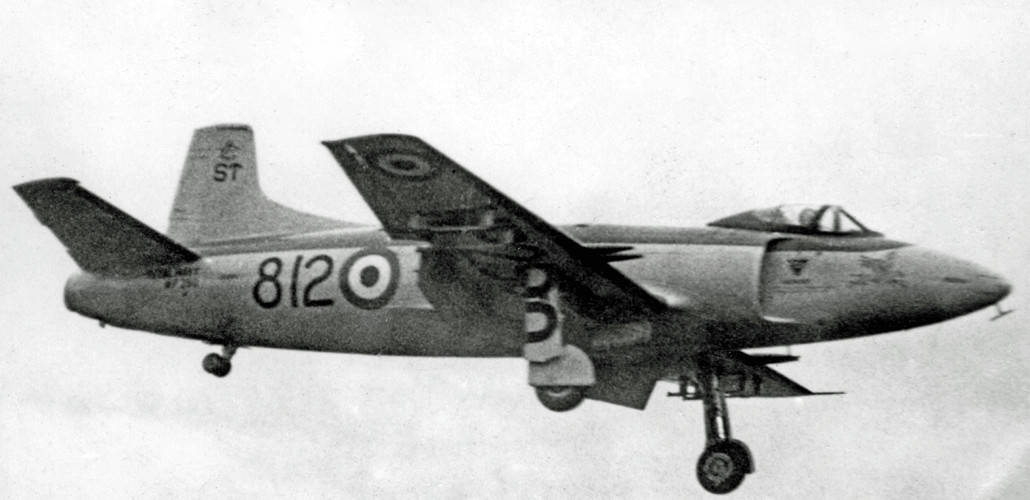 Supermarine Attacker - Supermarine Attacker FB.2 WP290 of 1831 Squadron