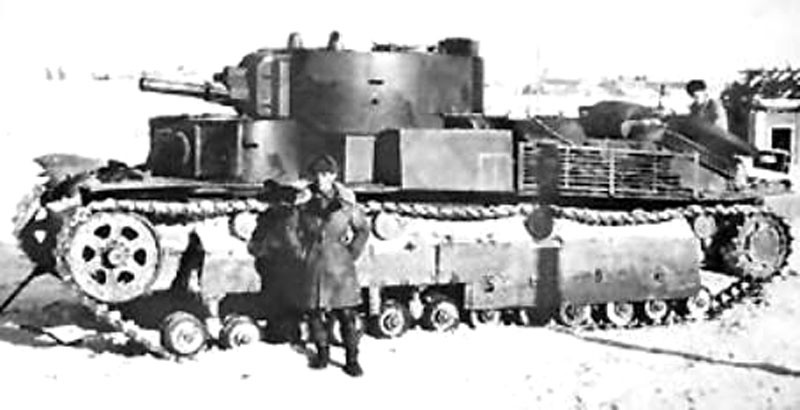 T-28 military land vehicle image 1