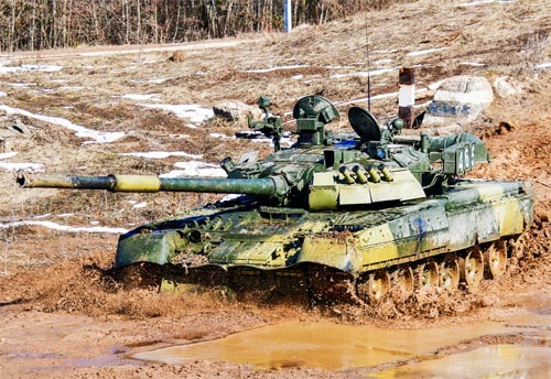 T-80 military land vehicle image 1