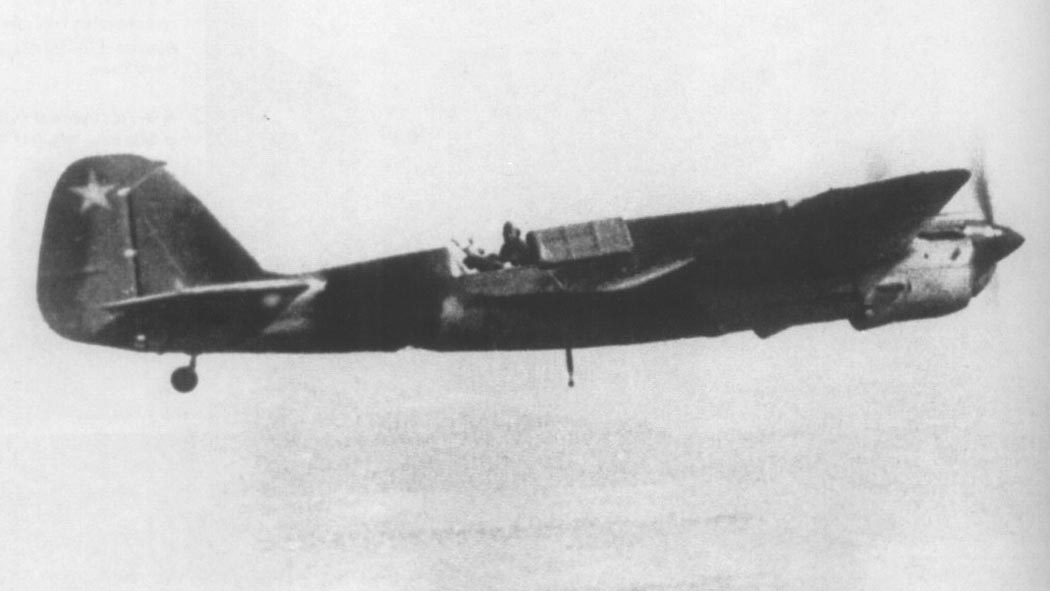 Tupolev SB side view in flight