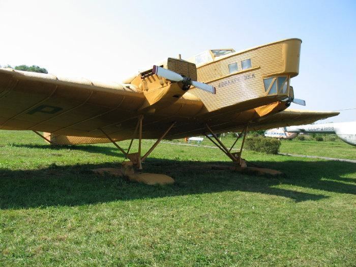 Tupolev TB-1 - Tupolev TB-1 Tupolev TB1 Ulyanovsk aircraft on display Tupolev TB 1 - Alchetron, The Free Social Encyclopedia
