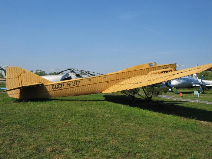 Tupolev TB-1 - Tupolev TB-1 - Ulyanovsk aircraft on display