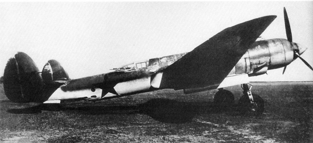 Tupolev Tu-2 bomber aircraft view