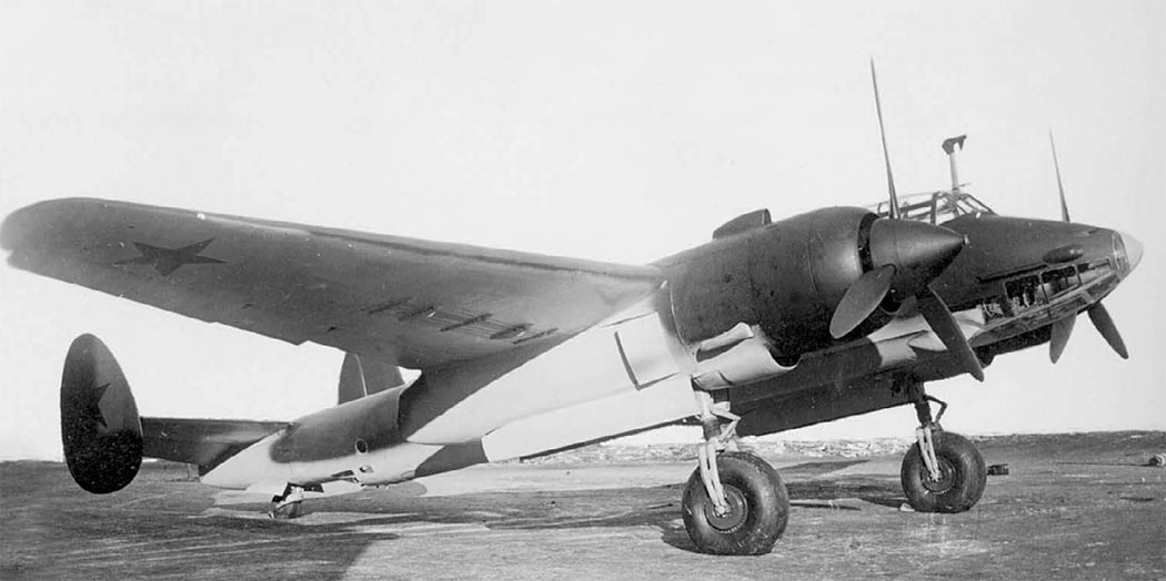 Tupolev Tu-2 bomber on the ground