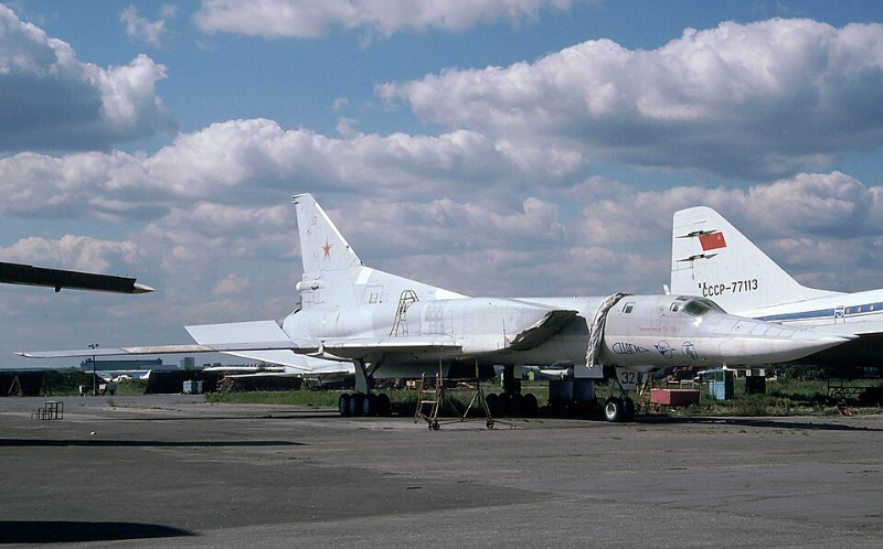 Tupolev Tu-22M - Tu-22M Backfire (12685105553)