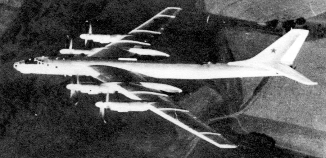 Tupolev Tu-95 Bear aircraft formation photographed from above