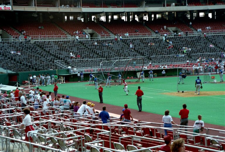 Veterans Stadium image 3