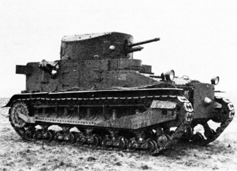 Vickers Medium Mark I military land vehicle image 1