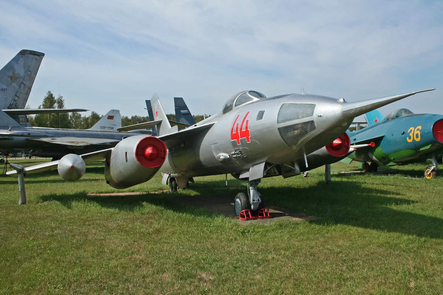 Yakovlev Yak-28 - Yakovlev Yak-28L ?44 red? Yakovlev Yak-28 ? History, Technical Data & Photos ? AeroCorner